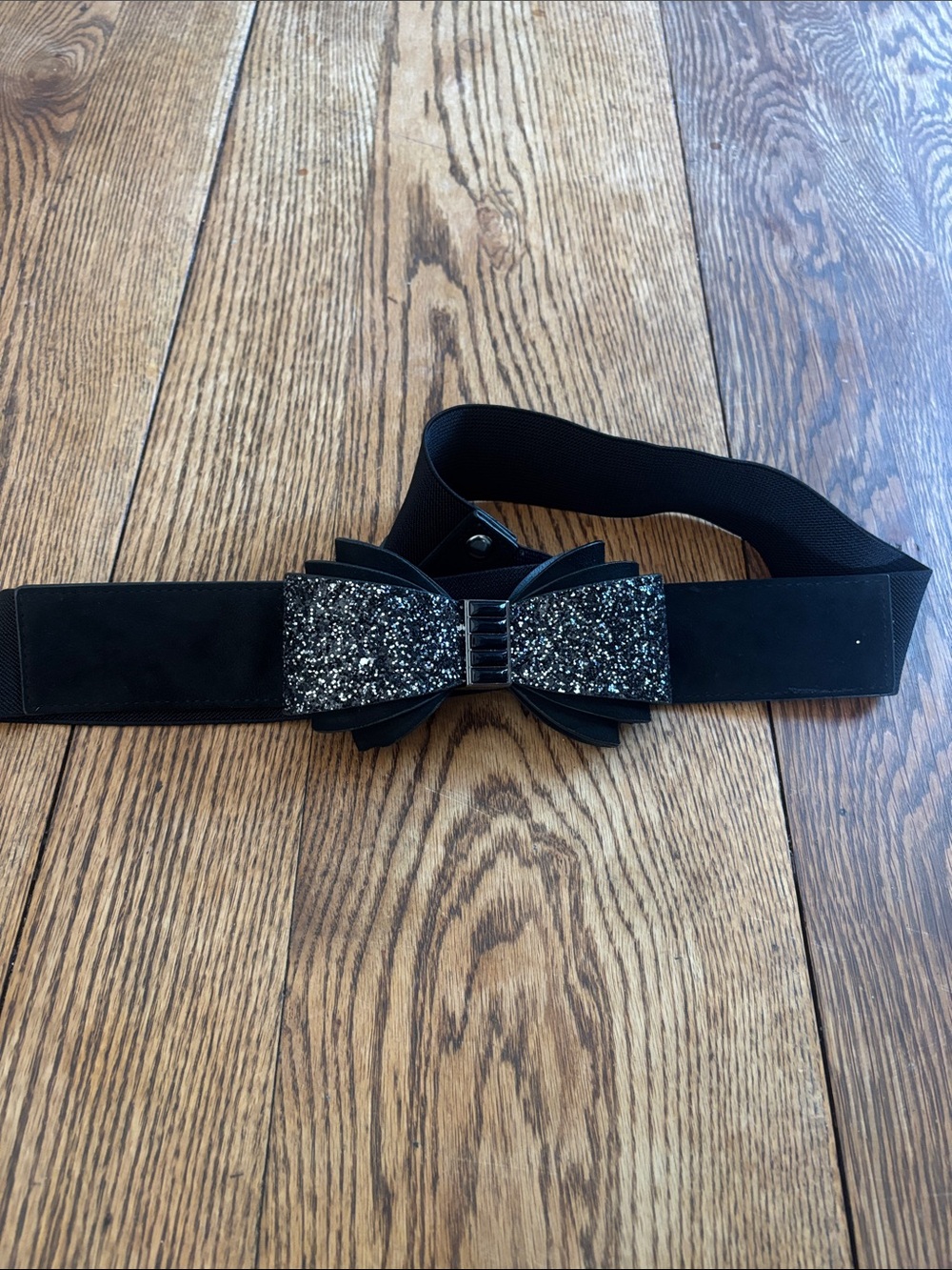 NWT Torrid Black Glitter Bow Stretch Belt